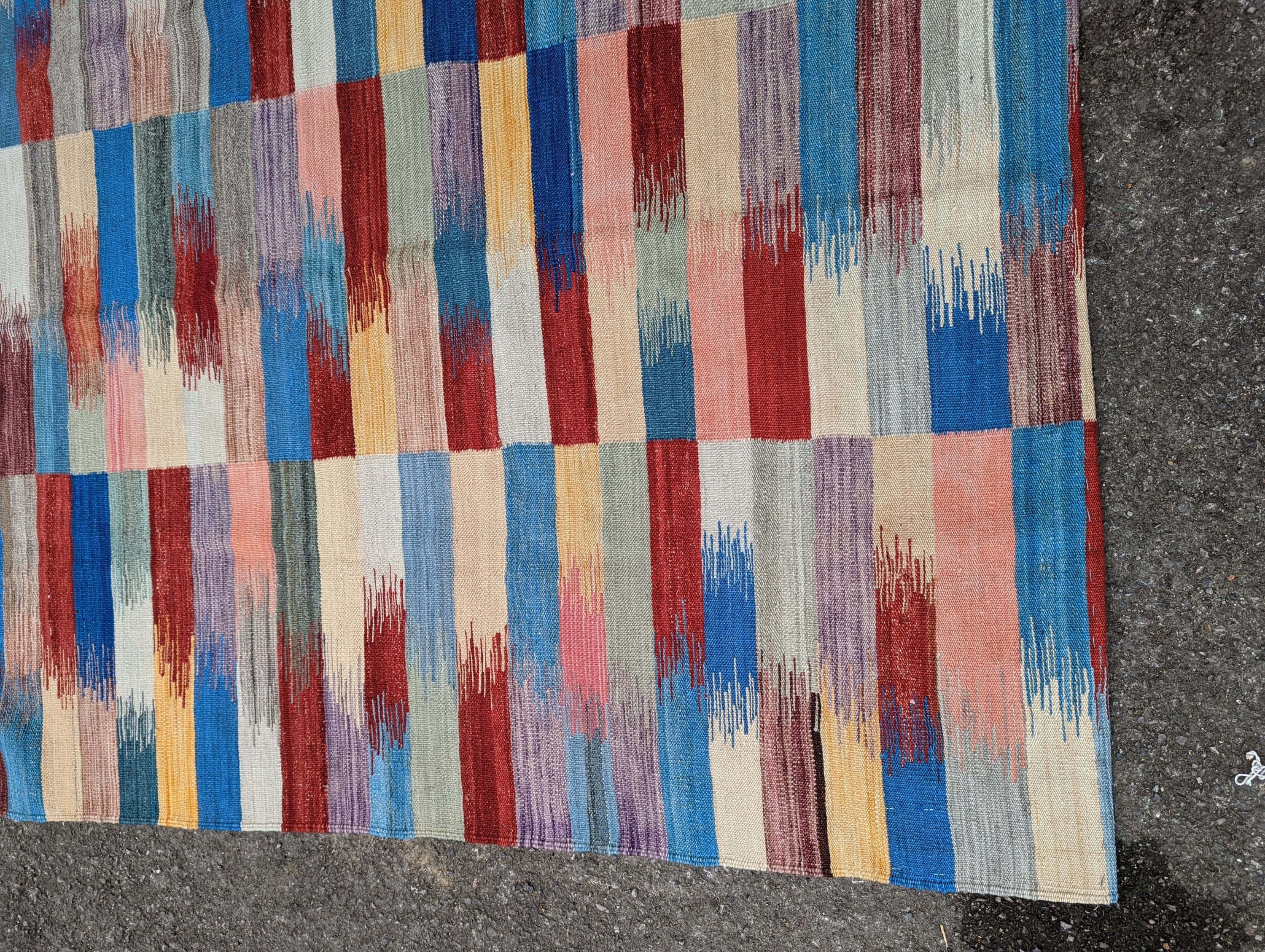 A Paul Smith inspired style Kilim flatweave carpet, 200 x 160cm